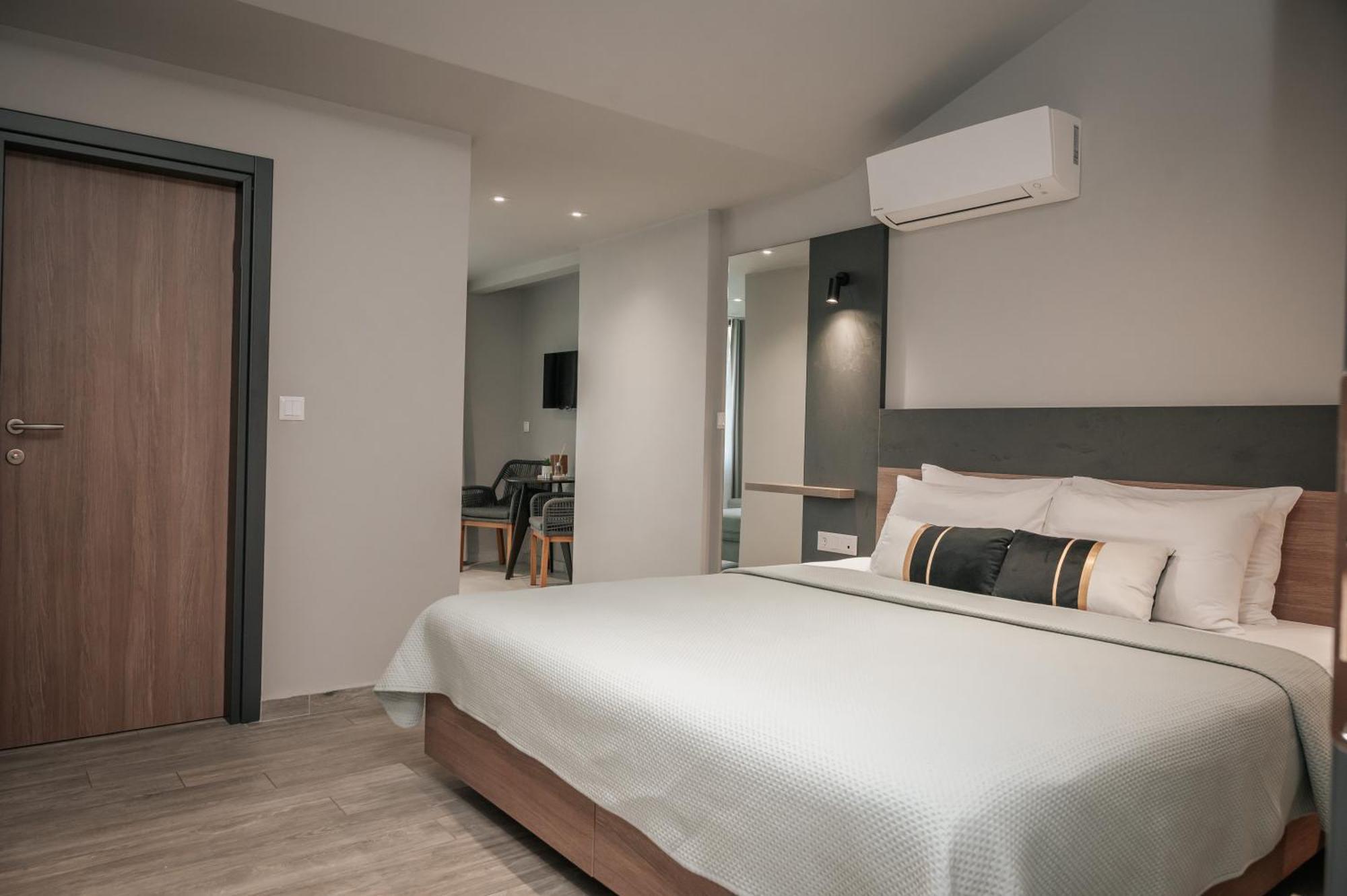 Elizabeth Queen Luxury Rooms Paralia Katerinis Ngoại thất bức ảnh